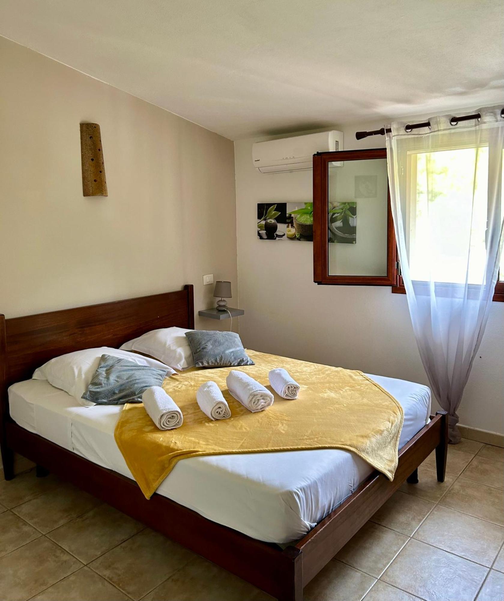 Auberge De Cannedda Sari-Solenzara Exterior foto