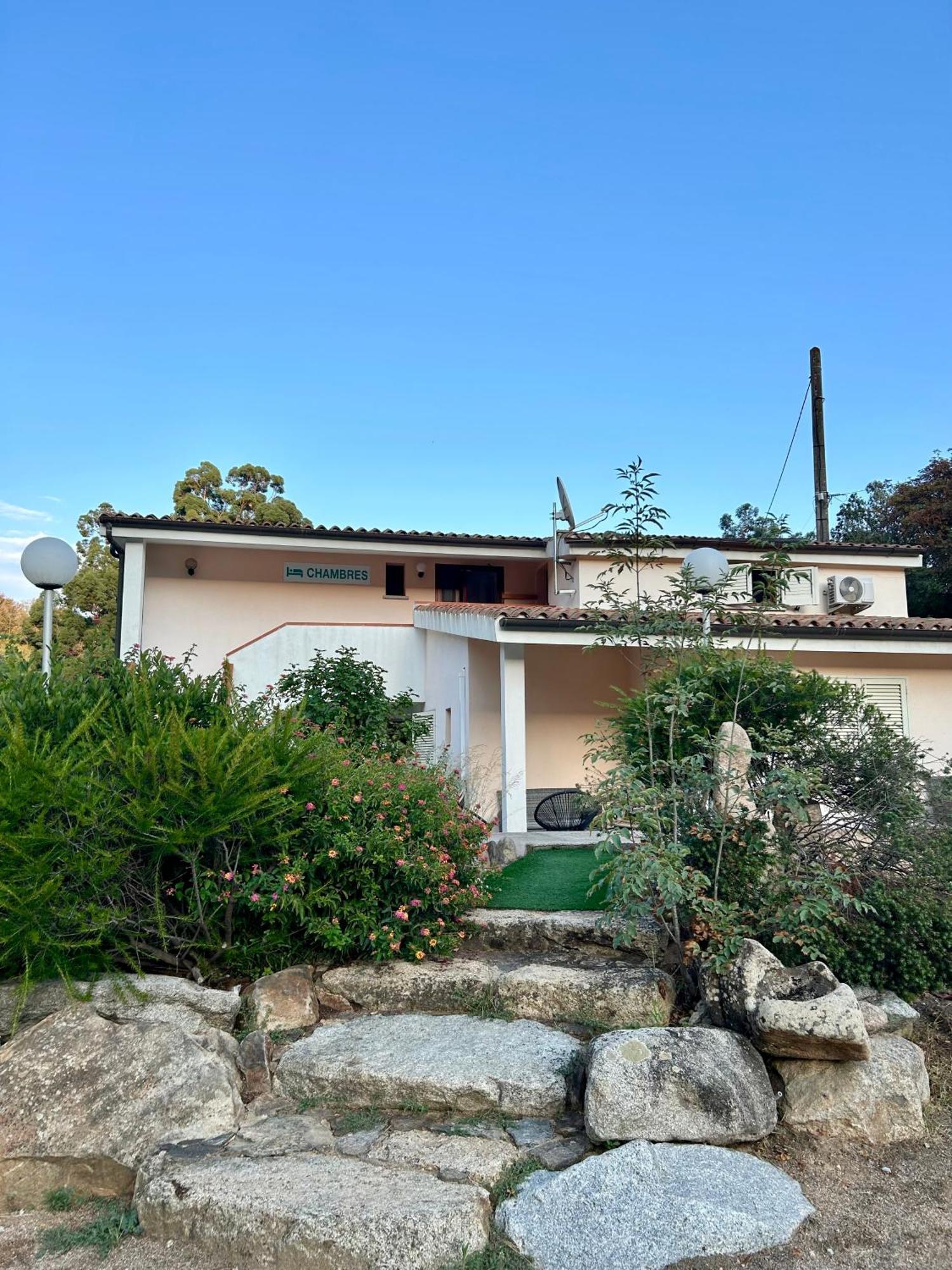 Auberge De Cannedda Sari-Solenzara Exterior foto